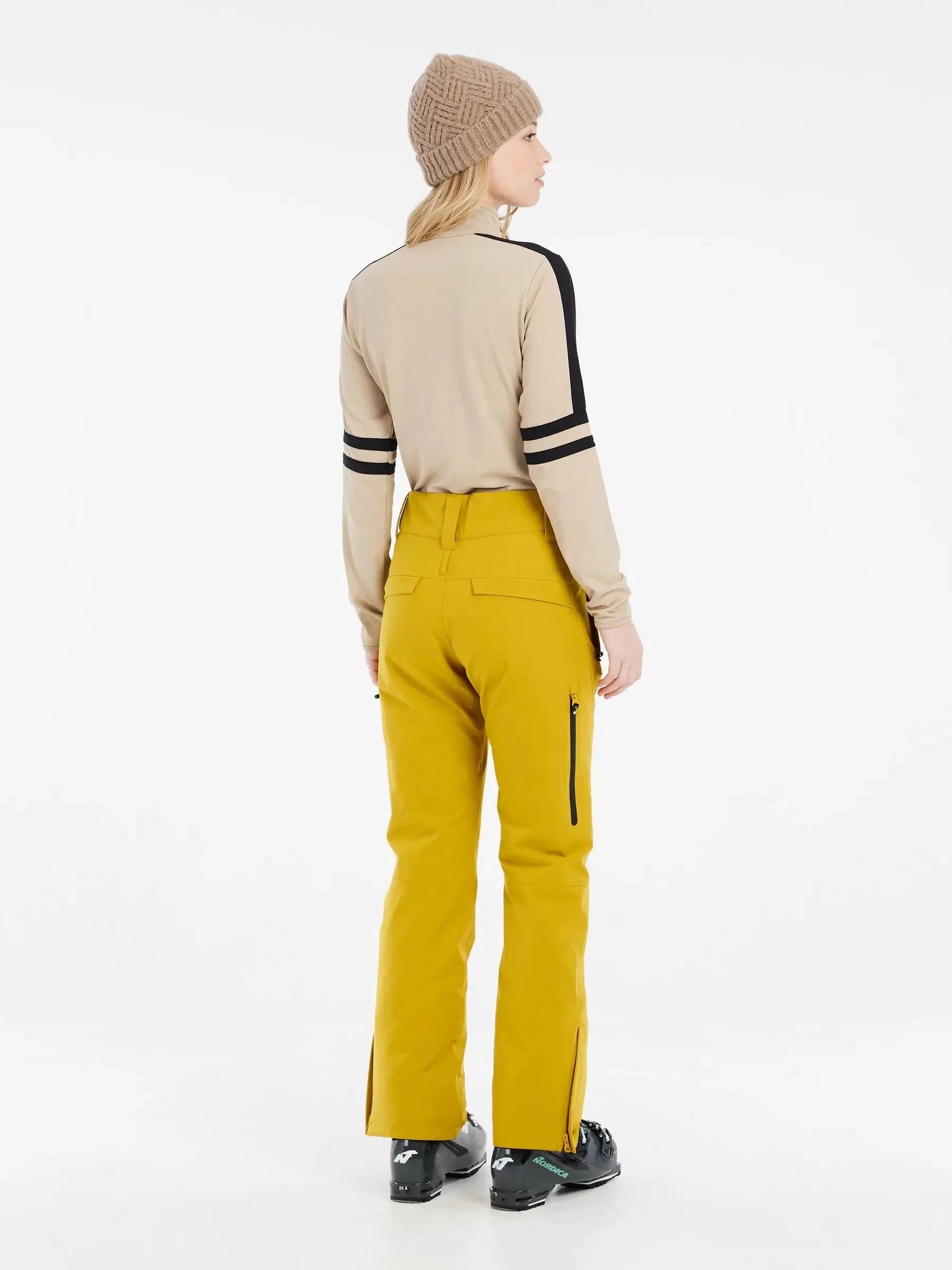 Image of Snowfit Protest Prue 1/4 Zip Active Top  Snowfit