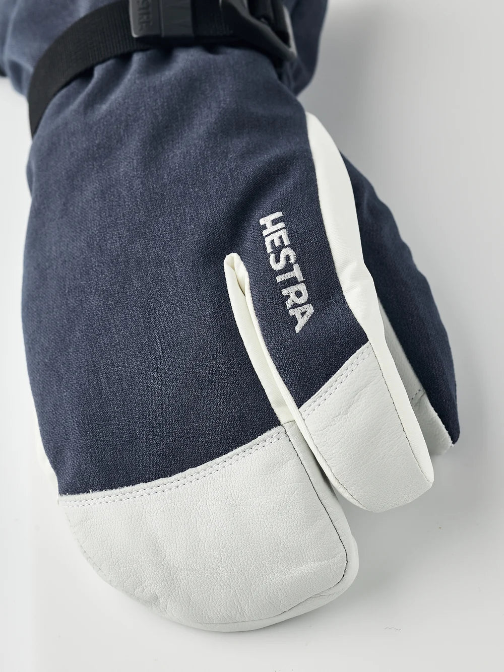 Image of HESTRA Hestra Womens Powder Gauntlet 3 Finger Glove  Snowfit