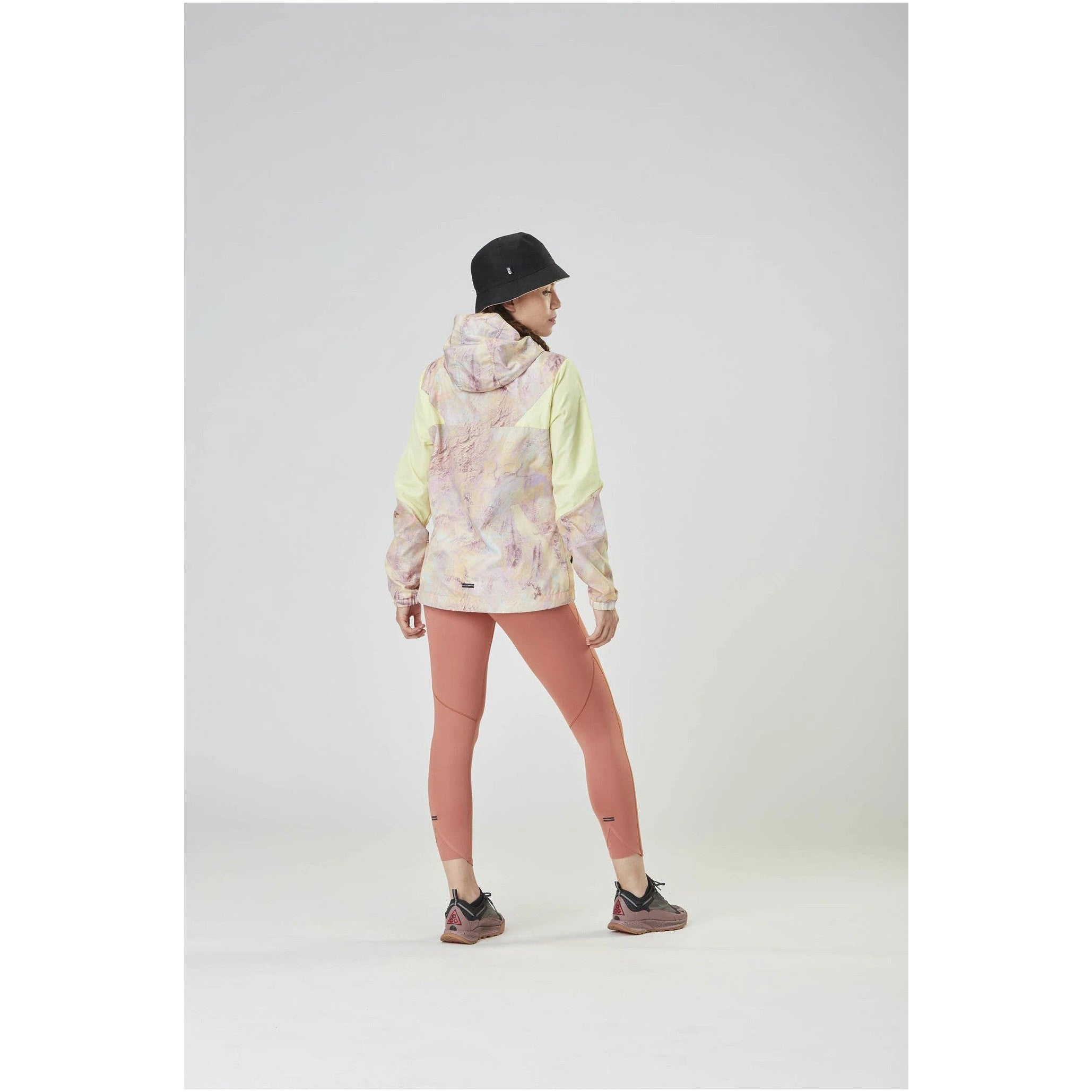 Image of Picture Scale Printed Jacket Geology Cream PICTURE ORGANIC CLOTHING