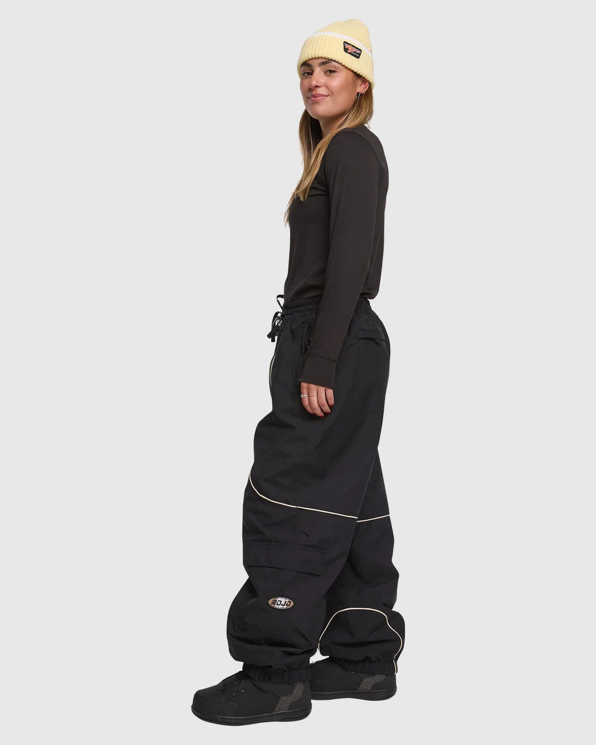ROJO ROJO Nine Oh Snow Pant  Snowfit